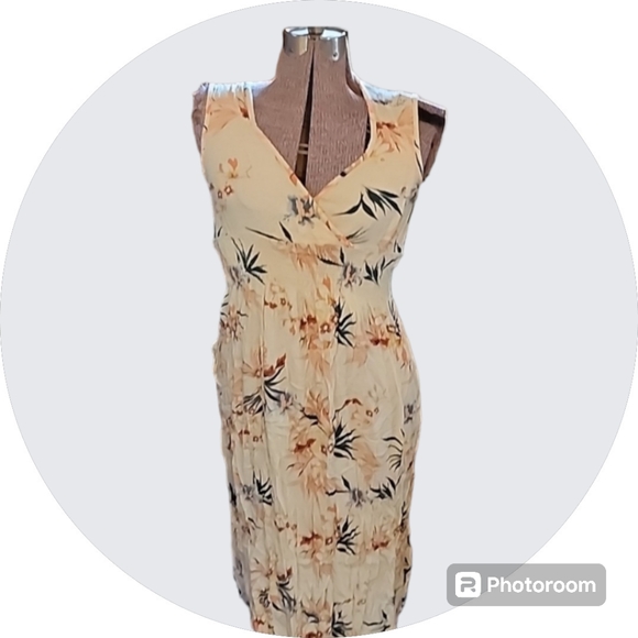 raya sun Dresses & Skirts - Raya Sun Women's Dress Size Small